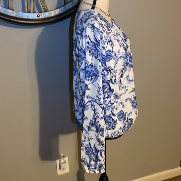 TOMMY HILFIGER FLORAL PRINT BLOUSE. - Picture 3 of 9